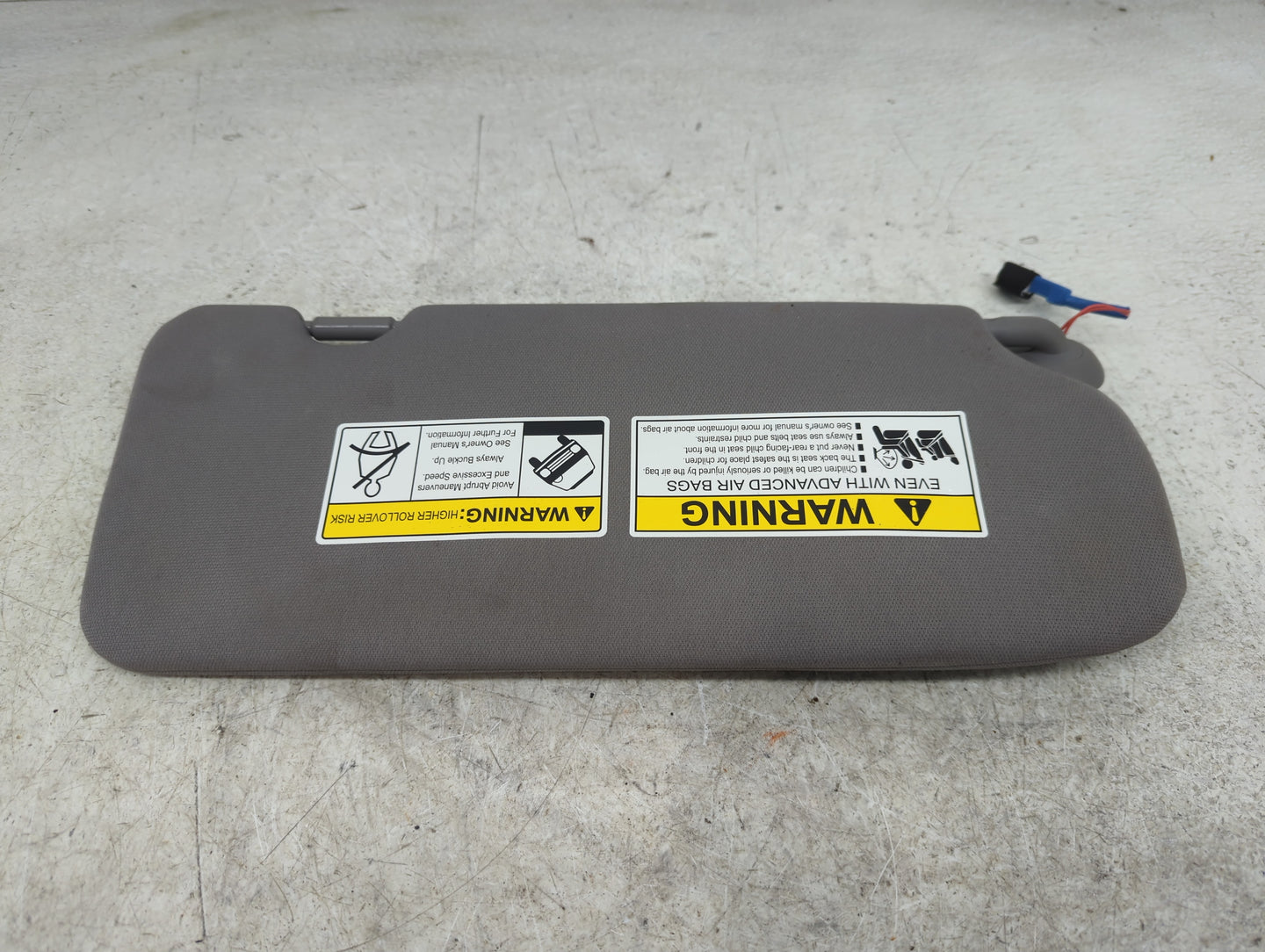 2017-2019 Honda Cr-V Sun Visor Shade Replacement Driver Left Mirror Fits Fits 2017 2018 2019 OEM Used Auto Parts - Oemusedau