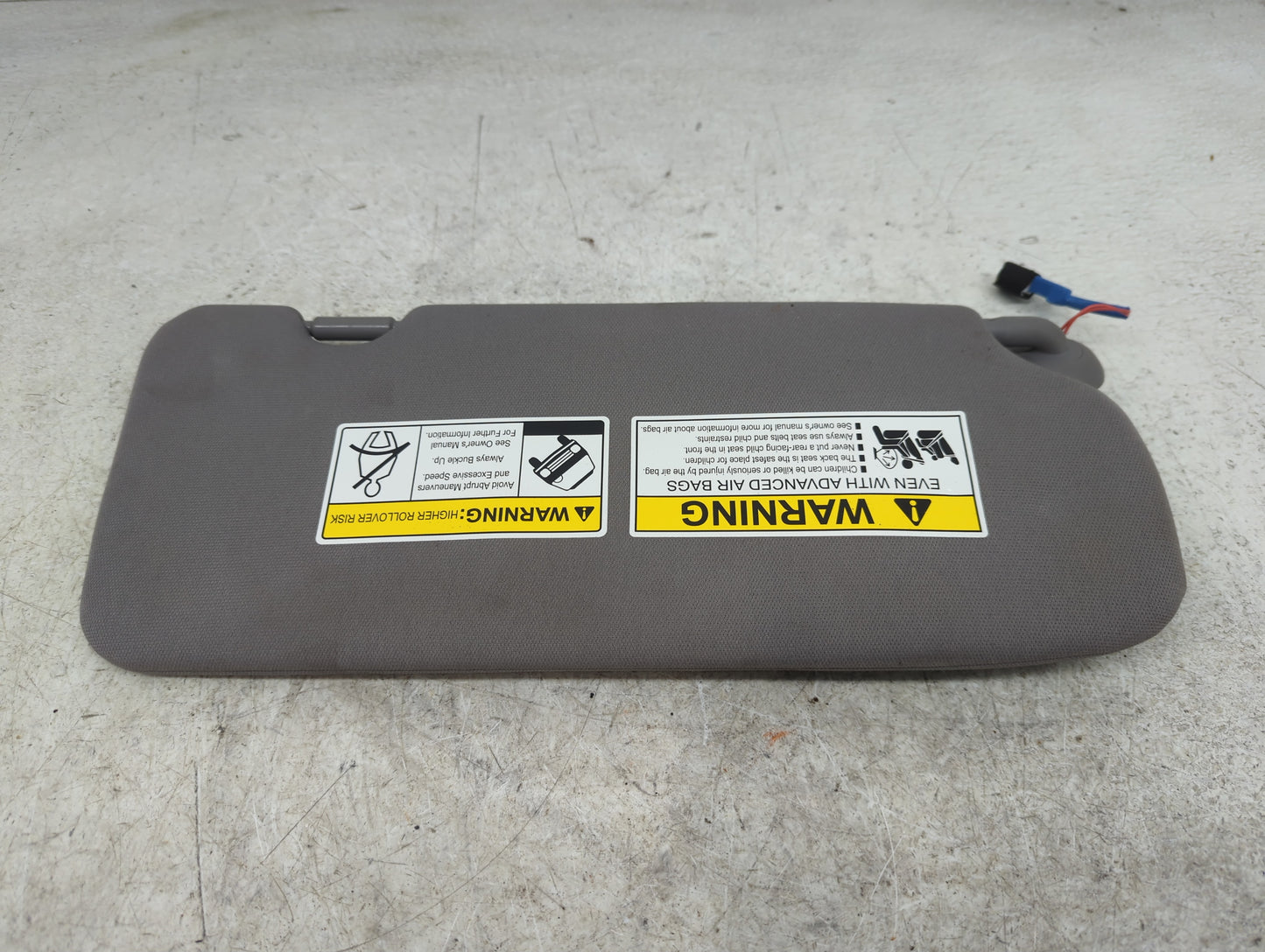 2017-2019 Honda Cr-V Sun Visor Shade Replacement Driver Left Mirror Fits Fits 2017 2018 2019 OEM Used Auto Parts - Oemusedau