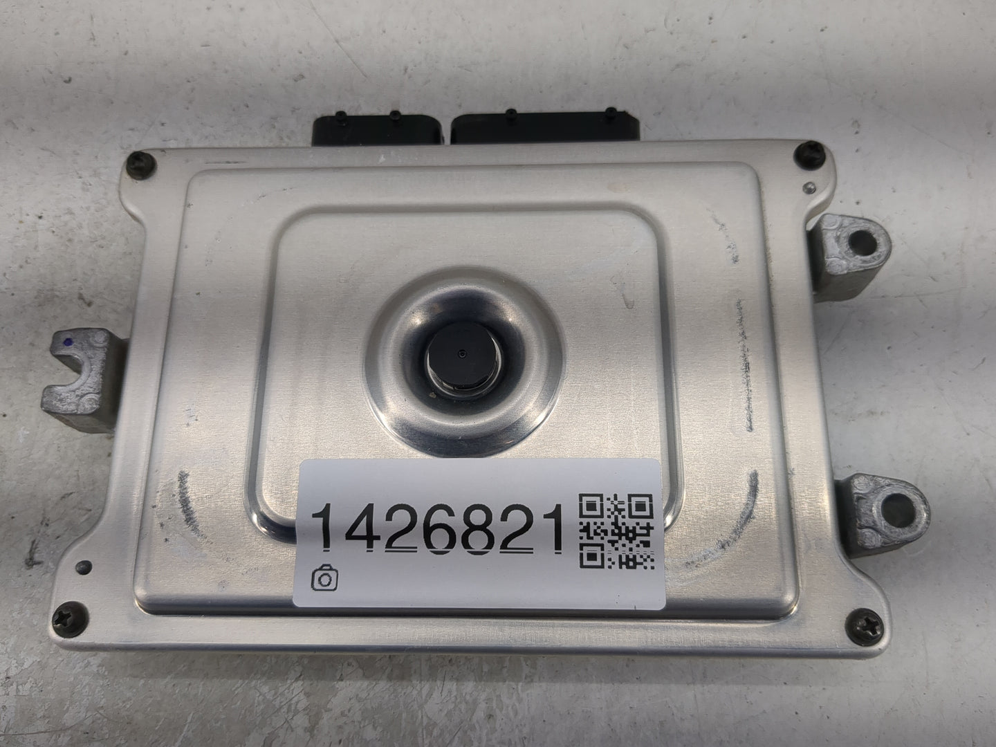 2019 Honda Cr-V PCM Engine Control Computer ECU ECM PCU OEM P/N:37820-5PA-662 Fits OEM Used Auto Parts - Oemusedautoparts1.c