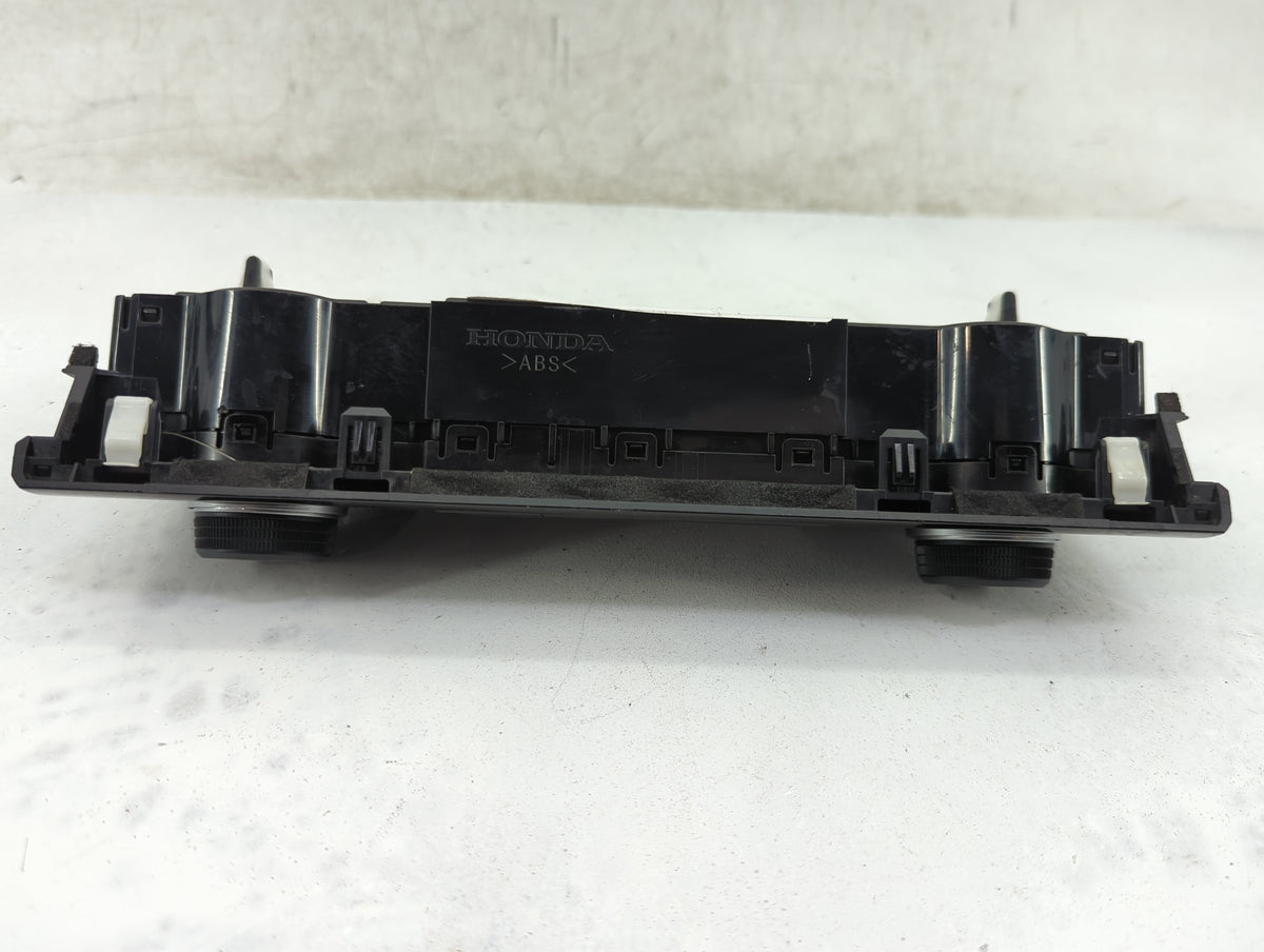 2017-2018 Honda Cr-V Climate Control Module Temperature AC/Heater Replacement P/N:79620TLAA413M1 Fits Fits 2017 2018 OEM Use
