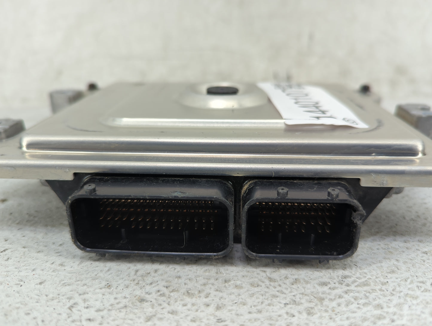 2019 Honda Cr-V PCM Engine Control Computer ECU ECM PCU OEM P/N:37820-5PA-652 Fits OEM Used Auto Parts - Oemusedautoparts1.c