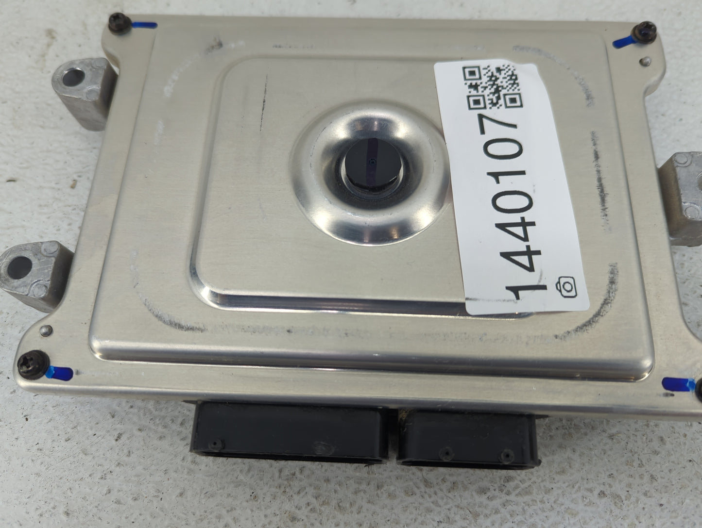2019 Honda Cr-V PCM Engine Control Computer ECU ECM PCU OEM P/N:37820-5PA-652 Fits OEM Used Auto Parts - Oemusedautoparts1.c
