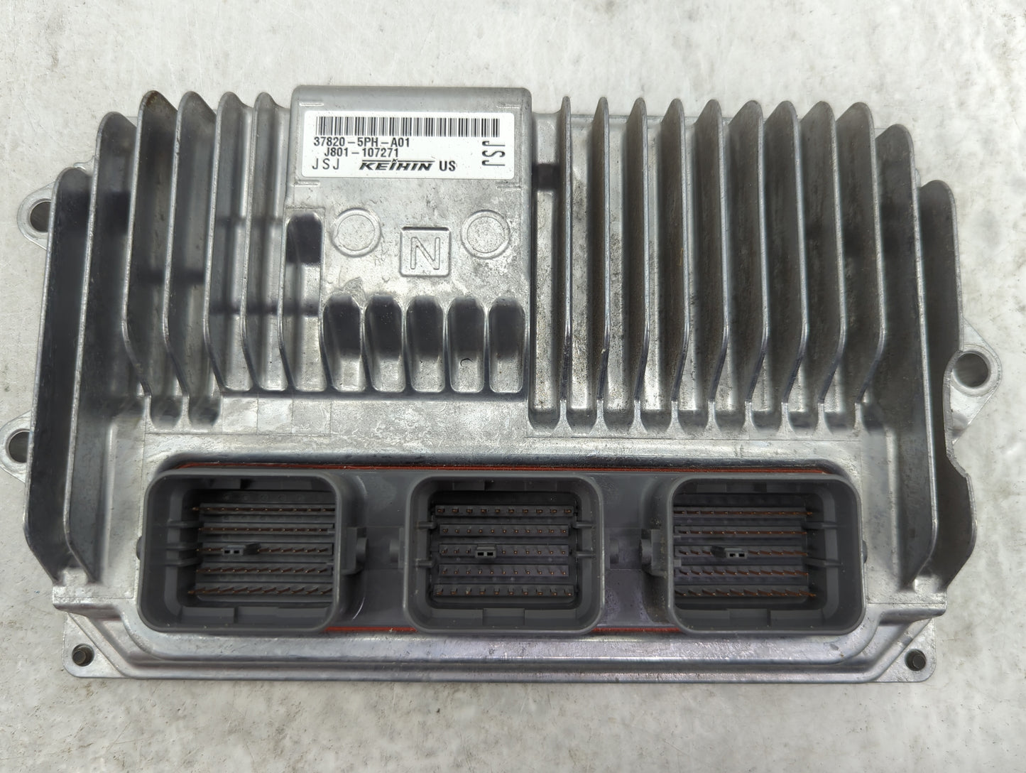 2019 Honda Cr-V PCM Engine Control Computer ECU ECM PCU OEM P/N:37820-5PH-A01 J801-107271 Fits OEM Used Auto Parts - Oemused