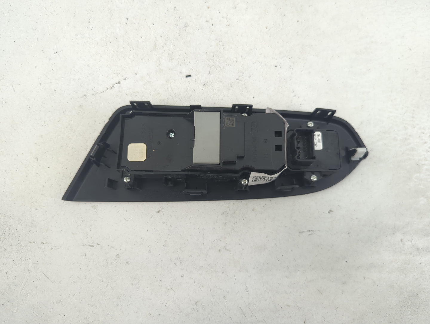 2017-2022 Honda Cr-V Master Power Window Switch Replacement Driver Side Left P/N:T6AJ010 T6A J010 Fits OEM Used Auto Parts -