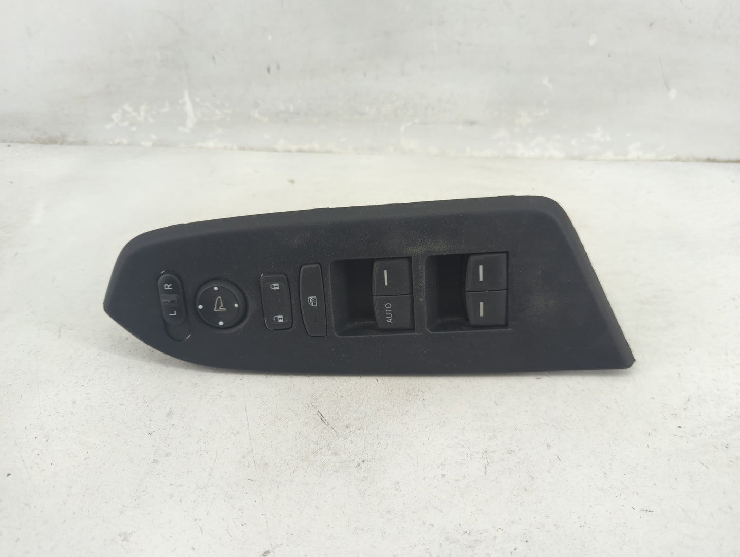 2017-2022 Honda Cr-V Master Power Window Switch Replacement Driver Side Left P/N:83591-TLA-A010-51 Fits OEM Used Auto Parts 