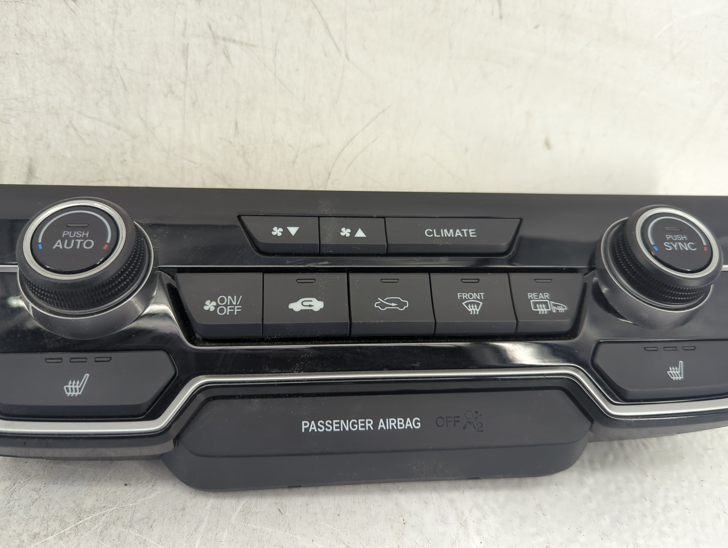 2017-2022 Honda Cr-V Climate Control Module Temperature AC/Heater Replacement P/N:79620TLAA413M1 Fits OEM Used Auto Parts - 