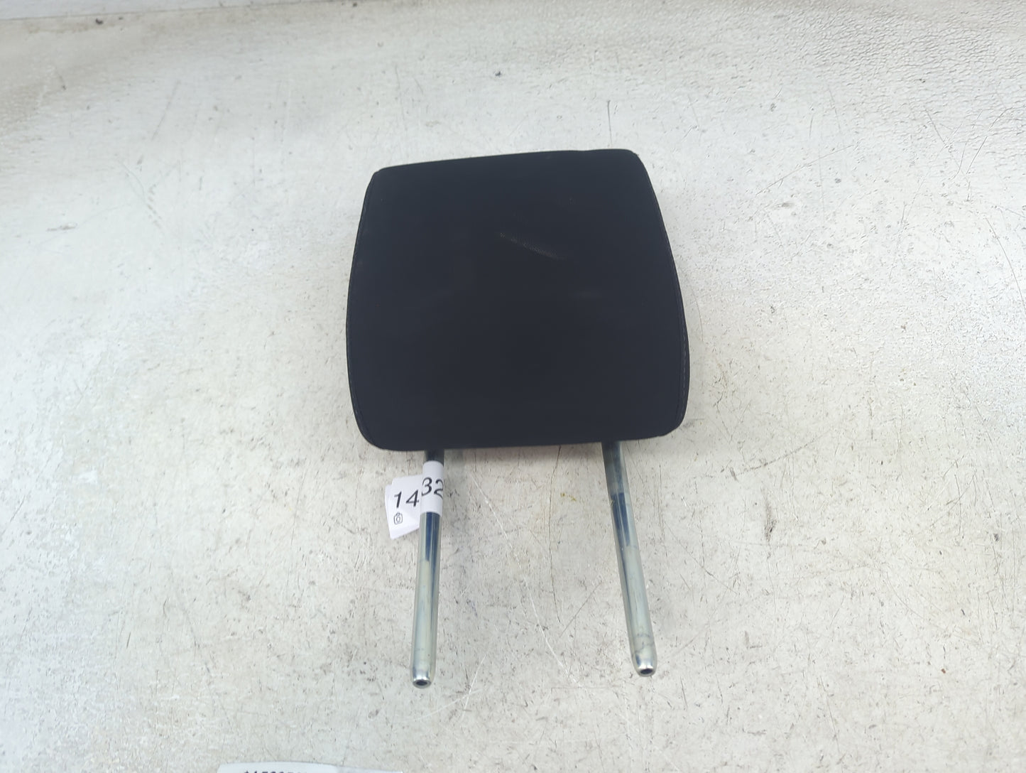 2019 Honda Cr-V Headrest Head Rest Rear Seat Fits OEM Used Auto Parts - Oemusedautoparts1.com