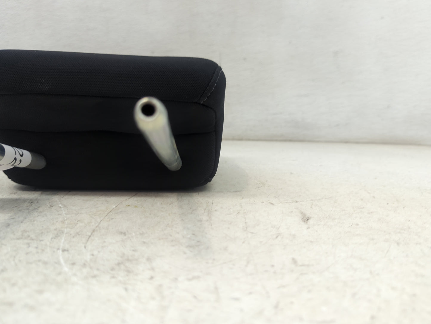 2019 Honda Cr-V Headrest Head Rest Rear Seat Fits OEM Used Auto Parts - Oemusedautoparts1.com