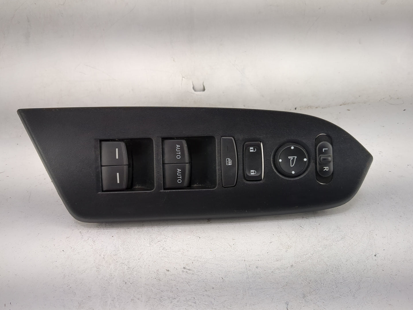 2017-2022 Honda Cr-V Master Power Window Switch Replacement Driver Side Left P/N:83591-TLA-A010-51 Fits OEM Used Auto Parts 