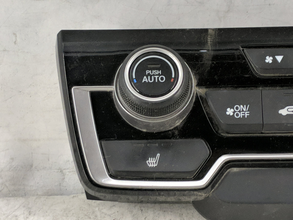 2017-2019 Honda Cr-V Climate Control Module Temperature AC/Heater Replacement P/N:79620TLAC413M1 31818041955 Fits OEM Used A