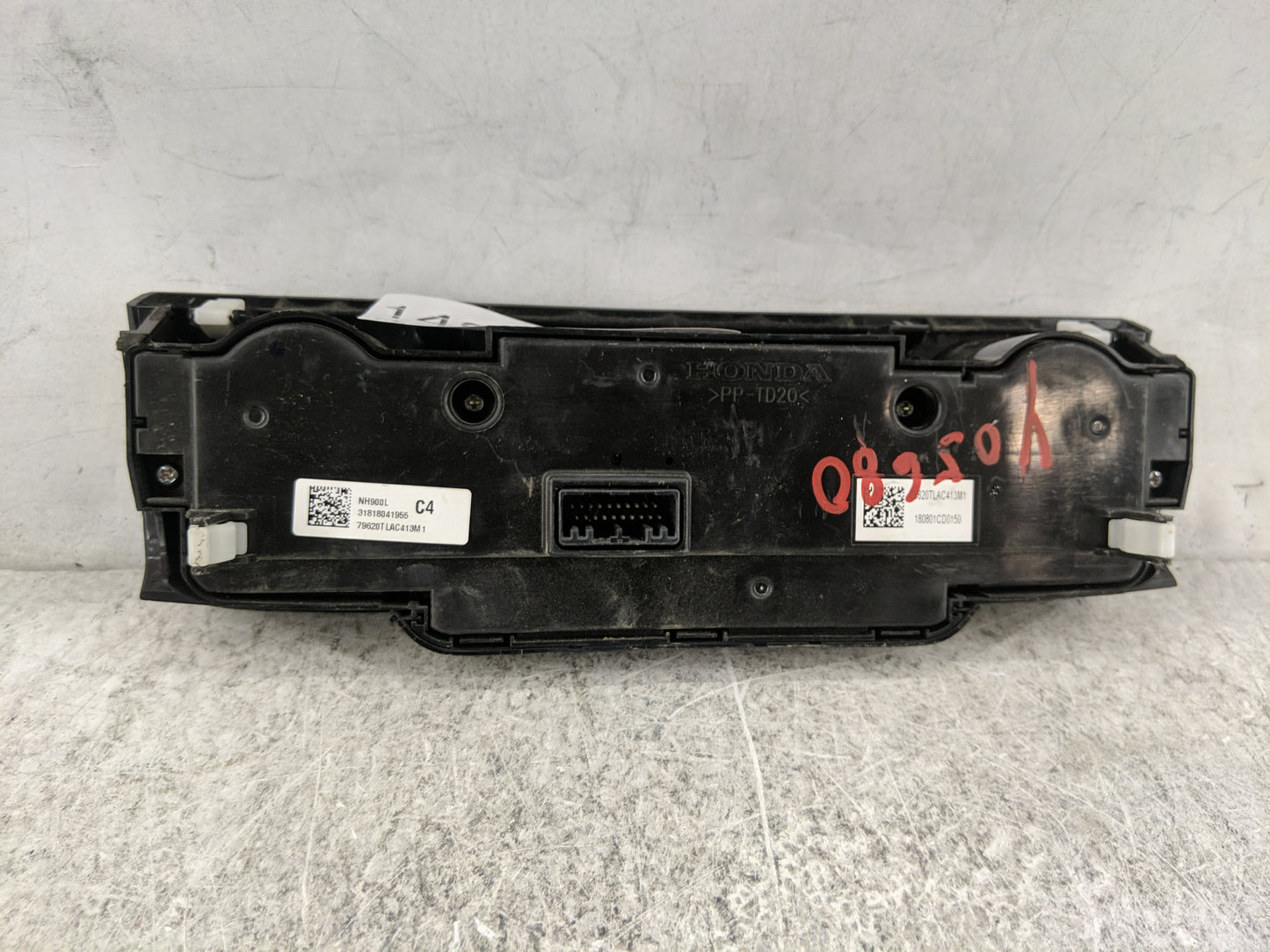 2017-2019 Honda Cr-V Climate Control Module Temperature AC/Heater Replacement P/N:79620TLAC413M1 31818041955 Fits OEM Used A