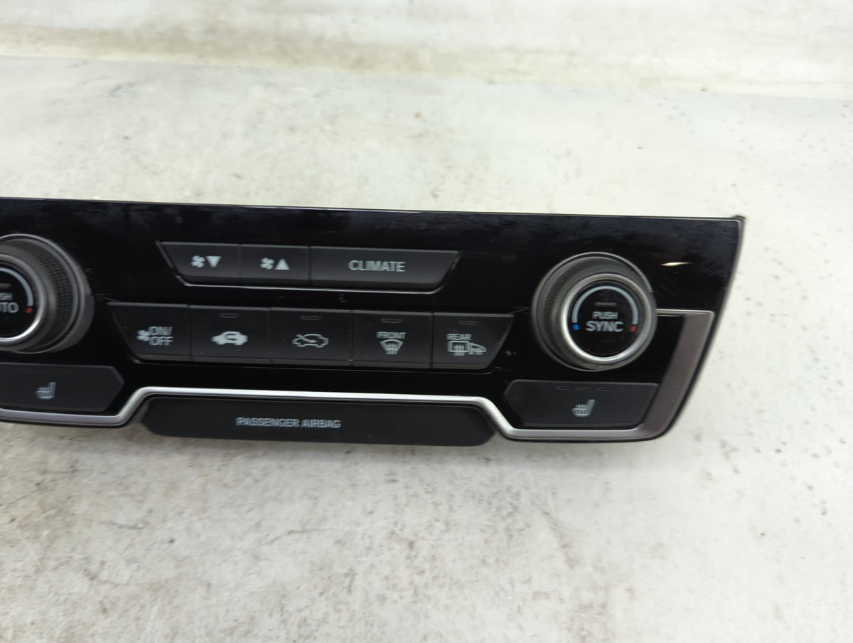 2019 Honda Cr-V Climate Control Module Temperature AC/Heater Replacement P/N:79620T LAA413M1 068190070157 Fits OEM Used Auto