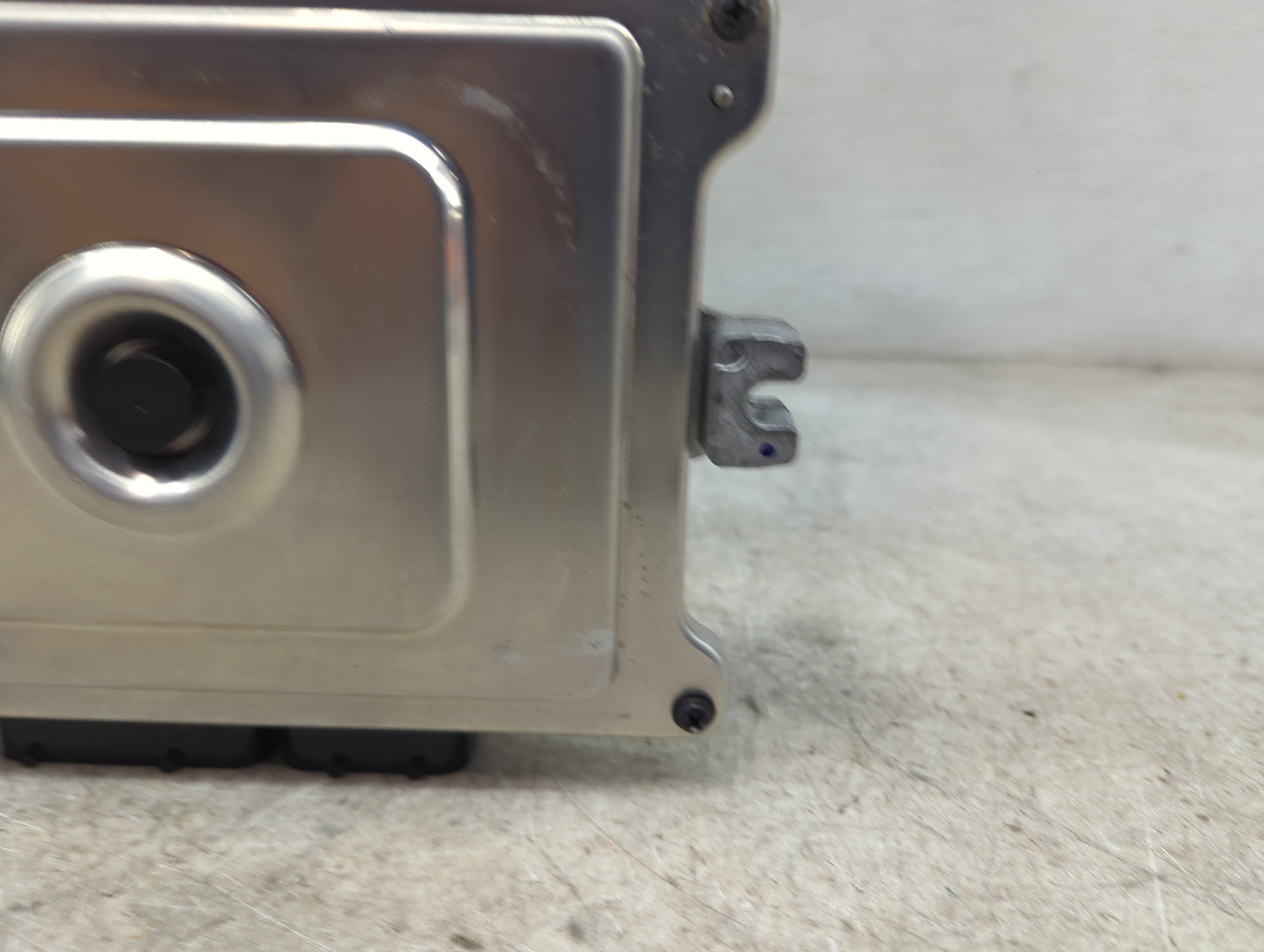 2019 Honda Cr-V PCM Engine Control Computer ECU ECM PCU OEM P/N:37820-5PA-663 J413-212218 Fits OEM Used Auto Parts - Oemused