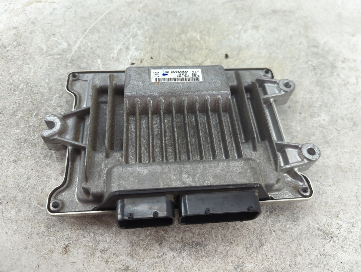2019 Honda Cr-V PCM Engine Control Computer ECU ECM PCU OEM P/N:37820-5PA-652 K081-151830 Fits OEM Used Auto Parts - Oemused