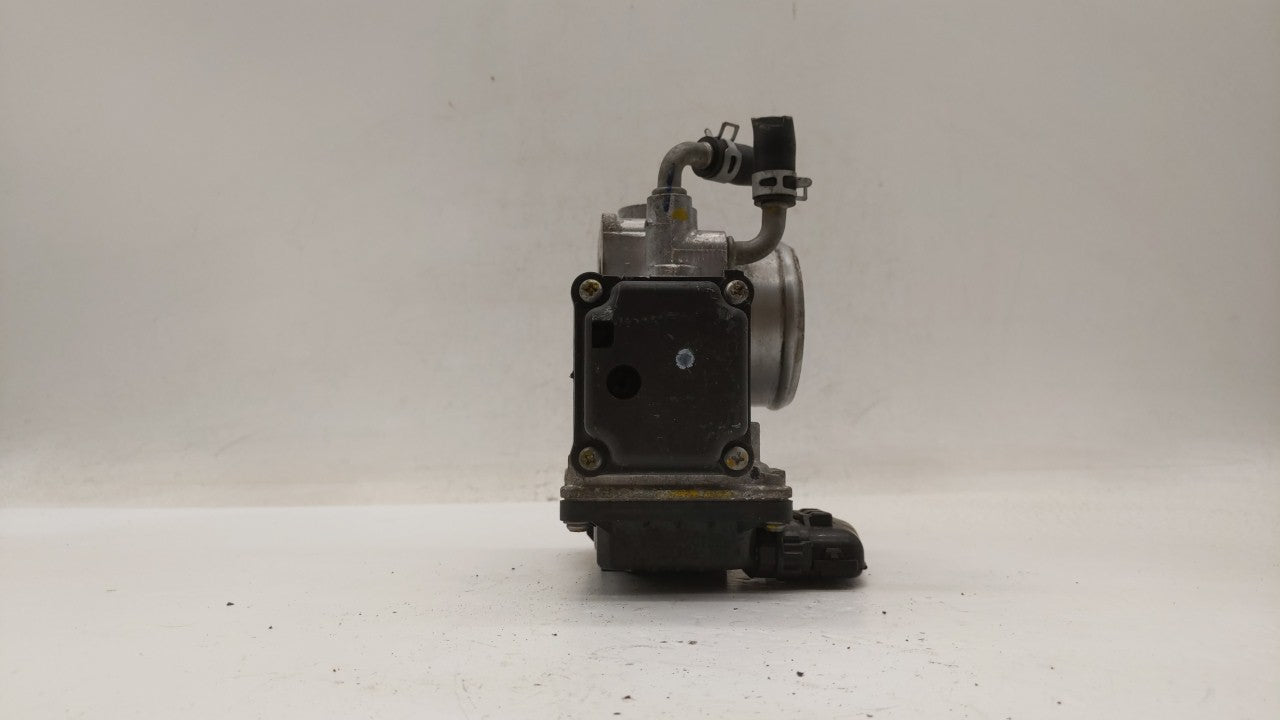 2017-2018 Honda Cr-V Throttle Body P/N:GMG9A Fits Fits 2016 2017 2018 2019 OEM Used Auto Parts - Oemusedautoparts1.com