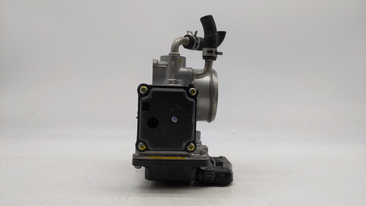2017-2018 Honda Cr-V Throttle Body P/N:GMG9A Fits Fits 2016 2017 2018 2019 OEM Used Auto Parts - Oemusedautoparts1.com