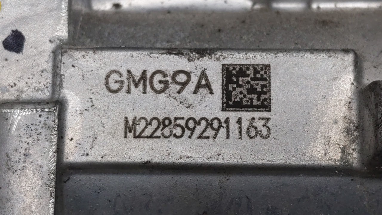 2017-2018 Honda Cr-V Throttle Body P/N:GMG9A Fits Fits 2016 2017 2018 2019 OEM Used Auto Parts - Oemusedautoparts1.com