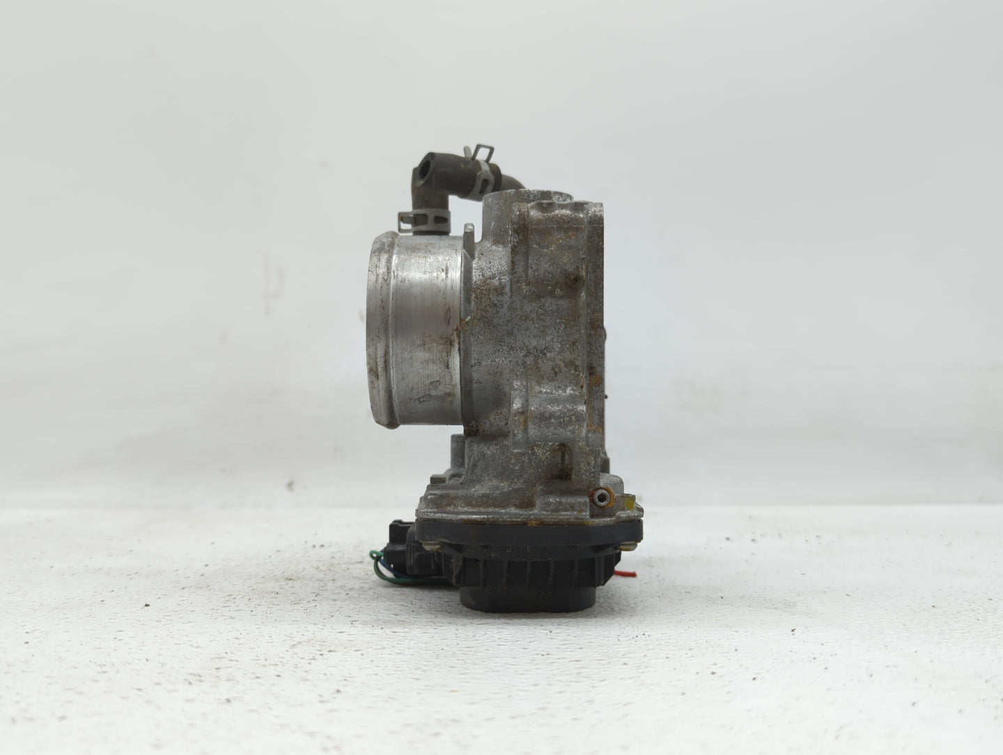 2017-2018 Honda Cr-V Throttle Body P/N:GMG9A Fits Fits 2016 2017 2018 2019 OEM Used Auto Parts - Oemusedautoparts1.com