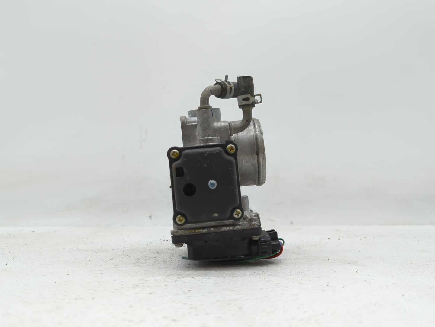 2017-2018 Honda Cr-V Throttle Body P/N:GMG9A Fits Fits 2016 2017 2018 2019 OEM Used Auto Parts - Oemusedautoparts1.com