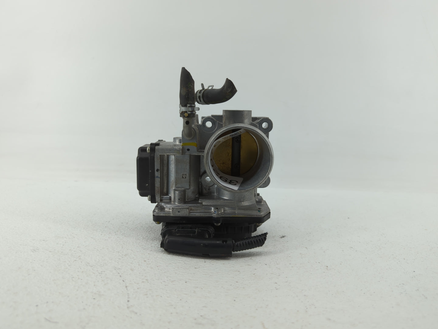 2017-2018 Honda Cr-V Throttle Body P/N:GMG9A Fits Fits 2016 2017 2018 2019 OEM Used Auto Parts - Oemusedautoparts1.com
