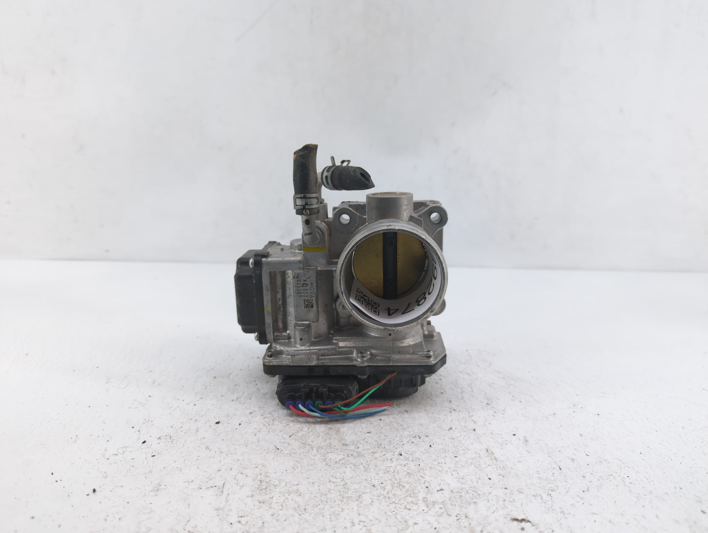2017-2018 Honda Cr-V Throttle Body P/N:GMG9A Fits Fits 2016 2017 2018 2019 OEM Used Auto Parts - Oemusedautoparts1.com