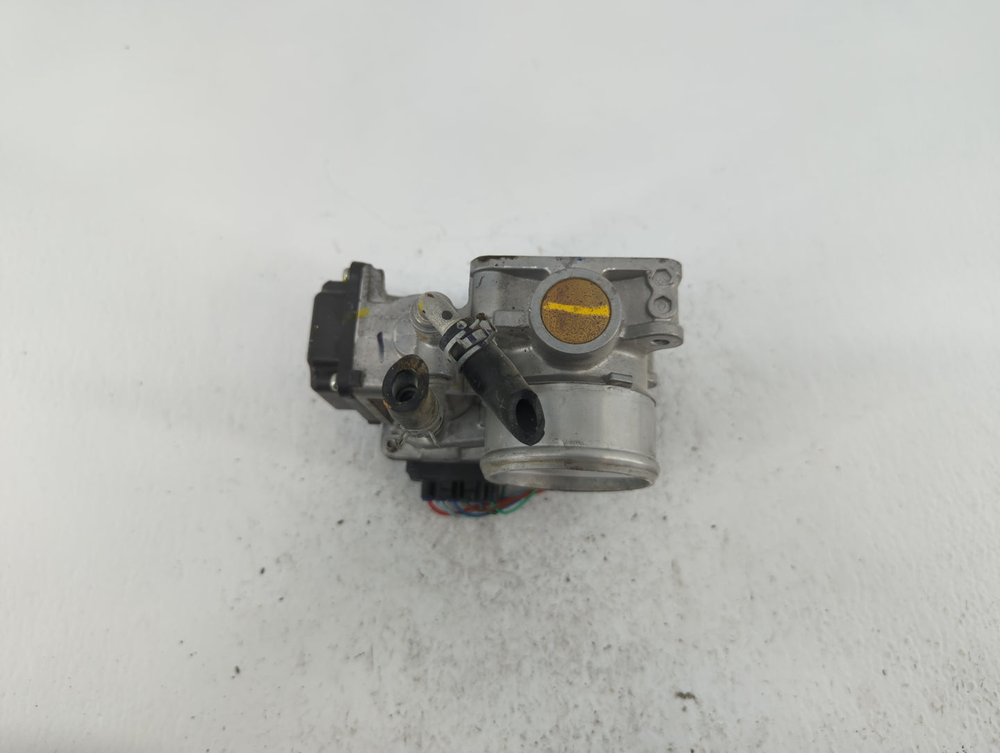 2017-2018 Honda Cr-V Throttle Body P/N:GMG9A Fits Fits 2016 2017 2018 2019 OEM Used Auto Parts - Oemusedautoparts1.com