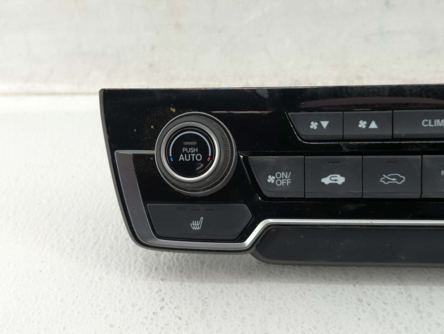 2019 Honda Cr-V Climate Control Module Temperature AC/Heater Replacement P/N:79620TLAA413M1 79620TLAA013M1 Fits OEM Used Aut