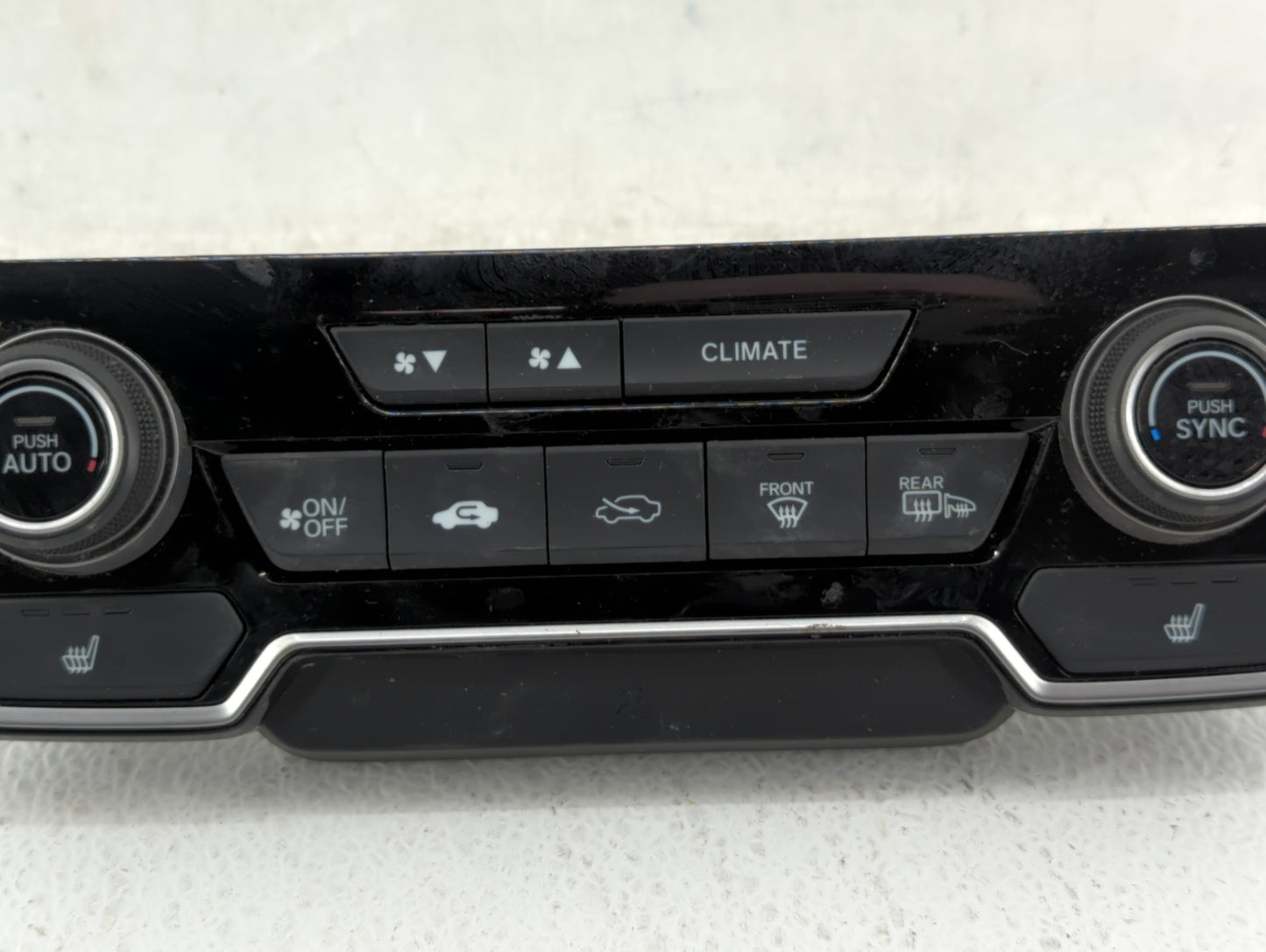 2019 Honda Cr-V Climate Control Module Temperature AC/Heater Replacement P/N:79620TLAA413M1 79620TLAA013M1 Fits OEM Used Aut