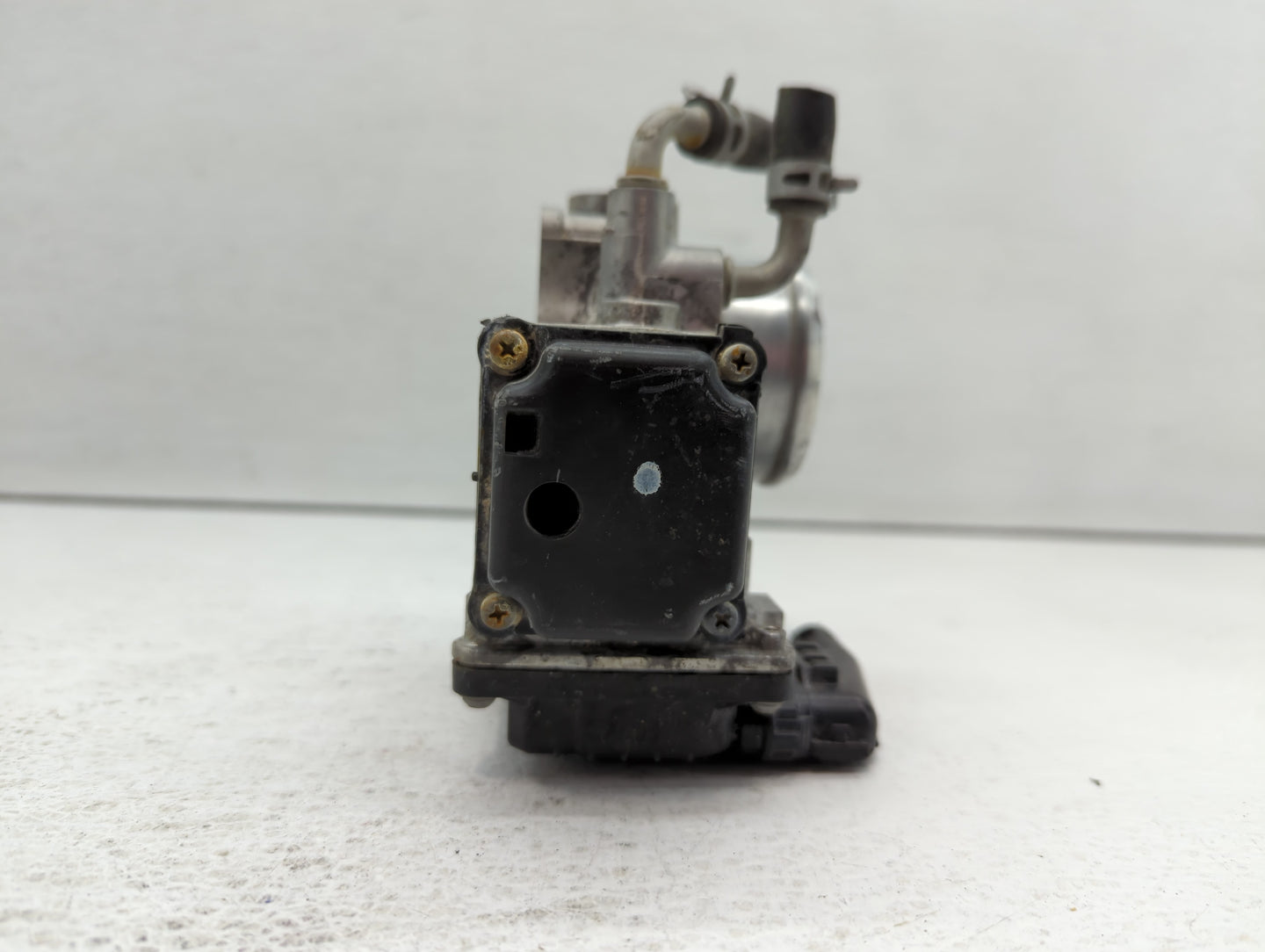 2020-2022 Honda Cr-V Throttle Body P/N:GMG9A Fits Fits 2016 2017 2018 2019 2020 2021 2022 OEM Used Auto Parts - Oemusedautop