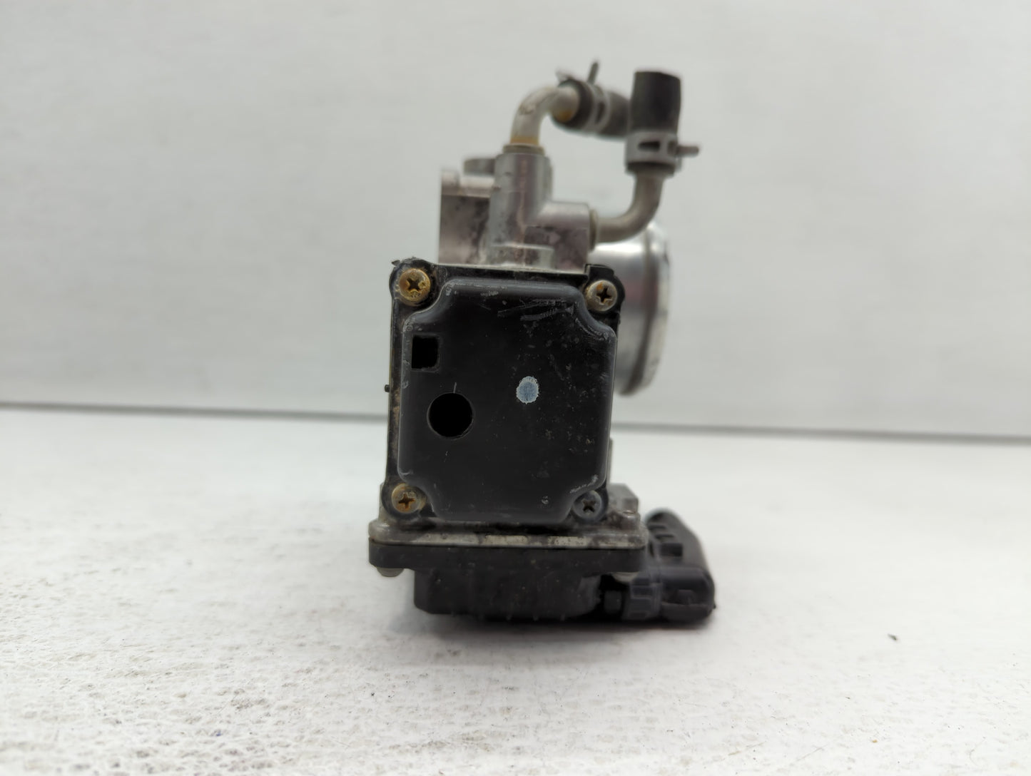 2020-2022 Honda Cr-V Throttle Body P/N:GMG9A Fits Fits 2016 2017 2018 2019 2020 2021 2022 OEM Used Auto Parts - Oemusedautop