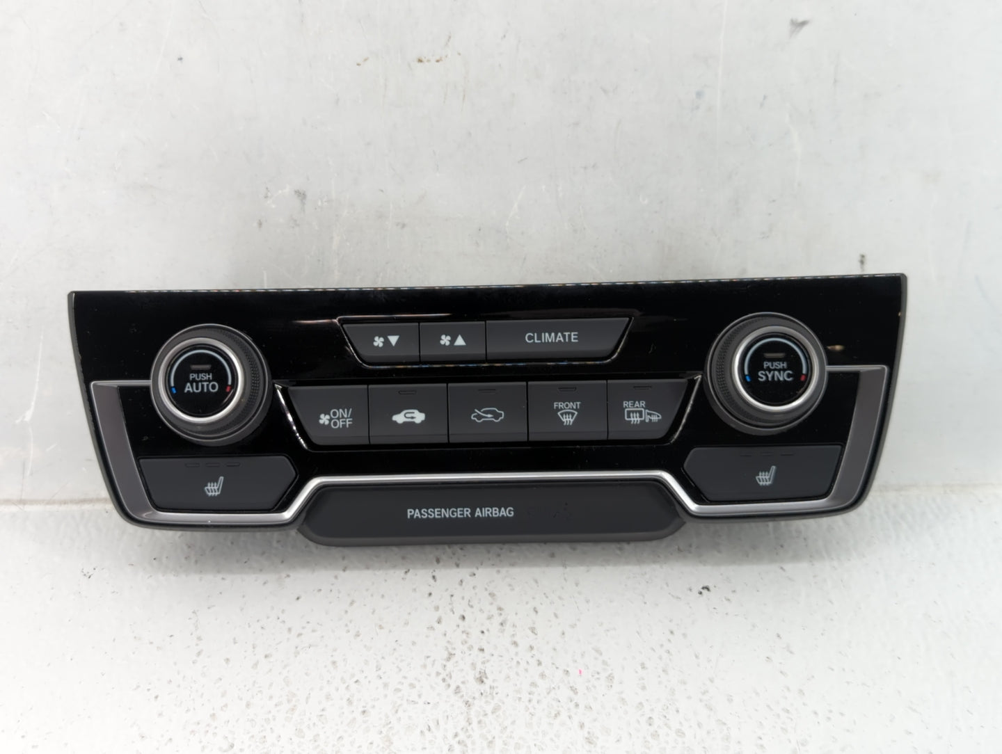 2019 Honda Cr-V Climate Control Module Temperature AC/Heater Replacement P/N:27219234153 NH900L Fits OEM Used Auto Parts - O