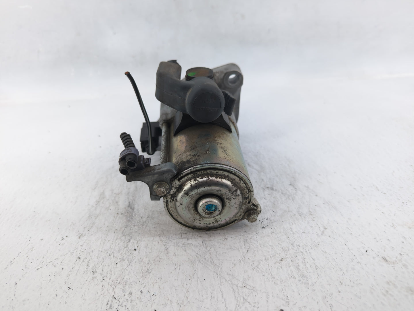 2020 Honda Cr-V Car Starter Motor Solenoid OEM P/N:SM-75009 Fits Fits 2016 2017 OEM Used Auto Parts - Oemusedautoparts1.com