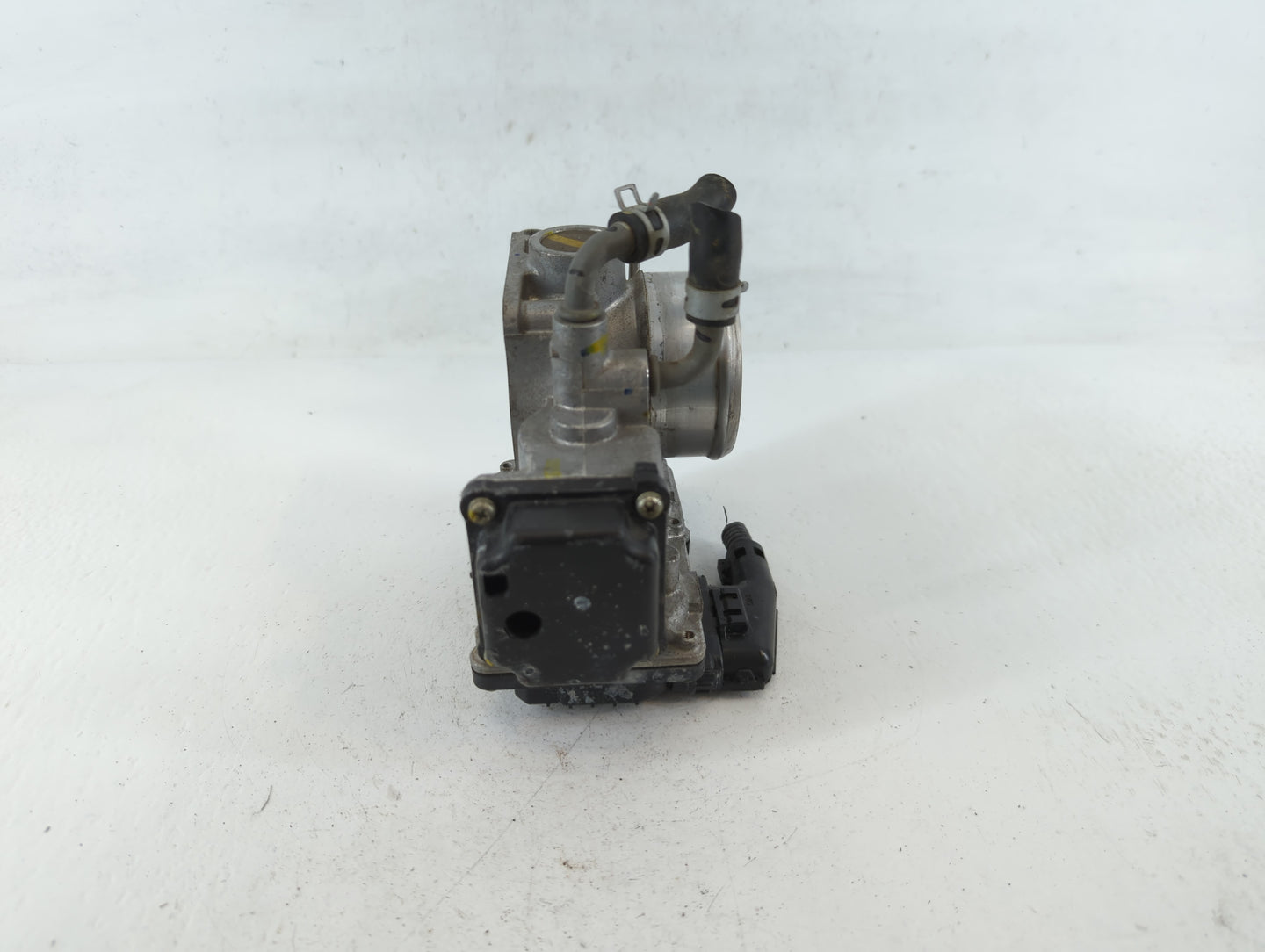 2020-2022 Honda Cr-V Throttle Body P/N:057788 M90206, GMG9A Fits Fits 2016 2017 2018 2019 2020 2021 2022 OEM Used Auto Parts