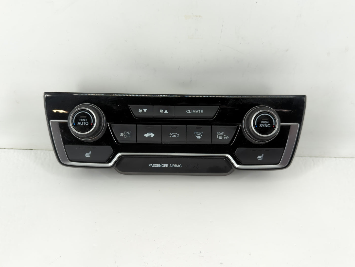 2017-2022 Honda Cr-V Climate Control Module Temperature AC/Heater Replacement P/N:03619245407 NH900L Fits OEM Used Auto Part