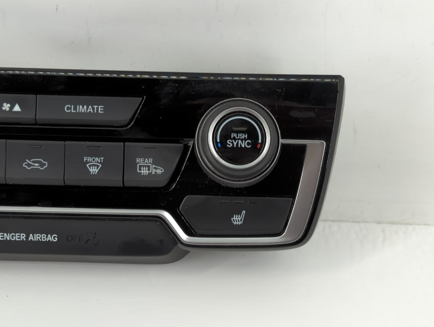 2017-2022 Honda Cr-V Climate Control Module Temperature AC/Heater Replacement P/N:03619245407 NH900L Fits OEM Used Auto Part