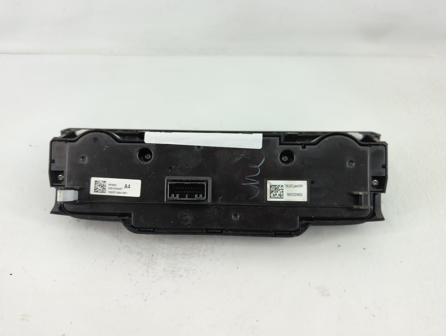 2017-2022 Honda Cr-V Climate Control Module Temperature AC/Heater Replacement P/N:03619245407 NH900L Fits OEM Used Auto Part