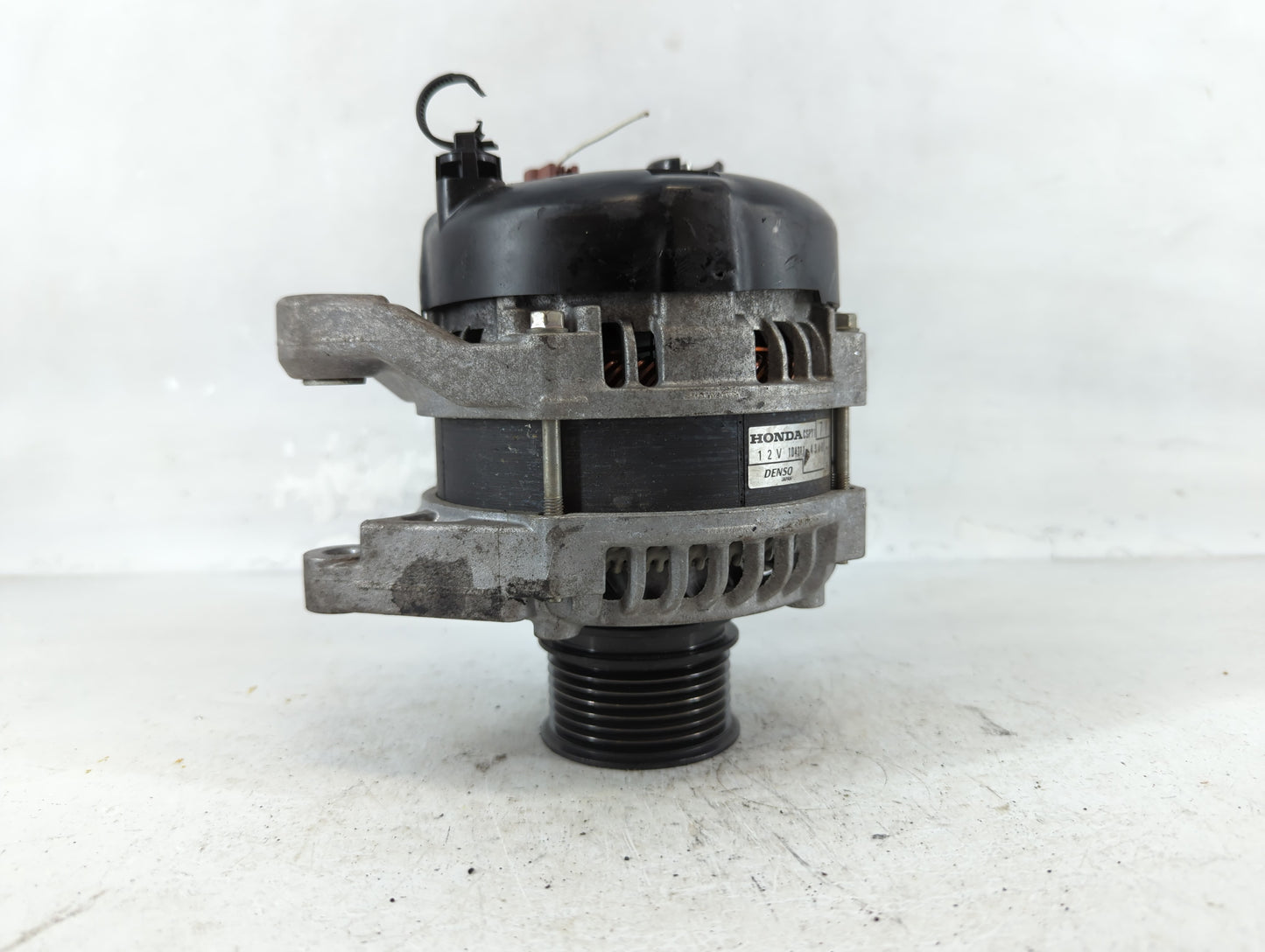 2020-2022 Honda Cr-V Alternator Replacement Generator Charging Assembly Engine OEM P/N:104211-4340 Fits OEM Used Auto Parts 