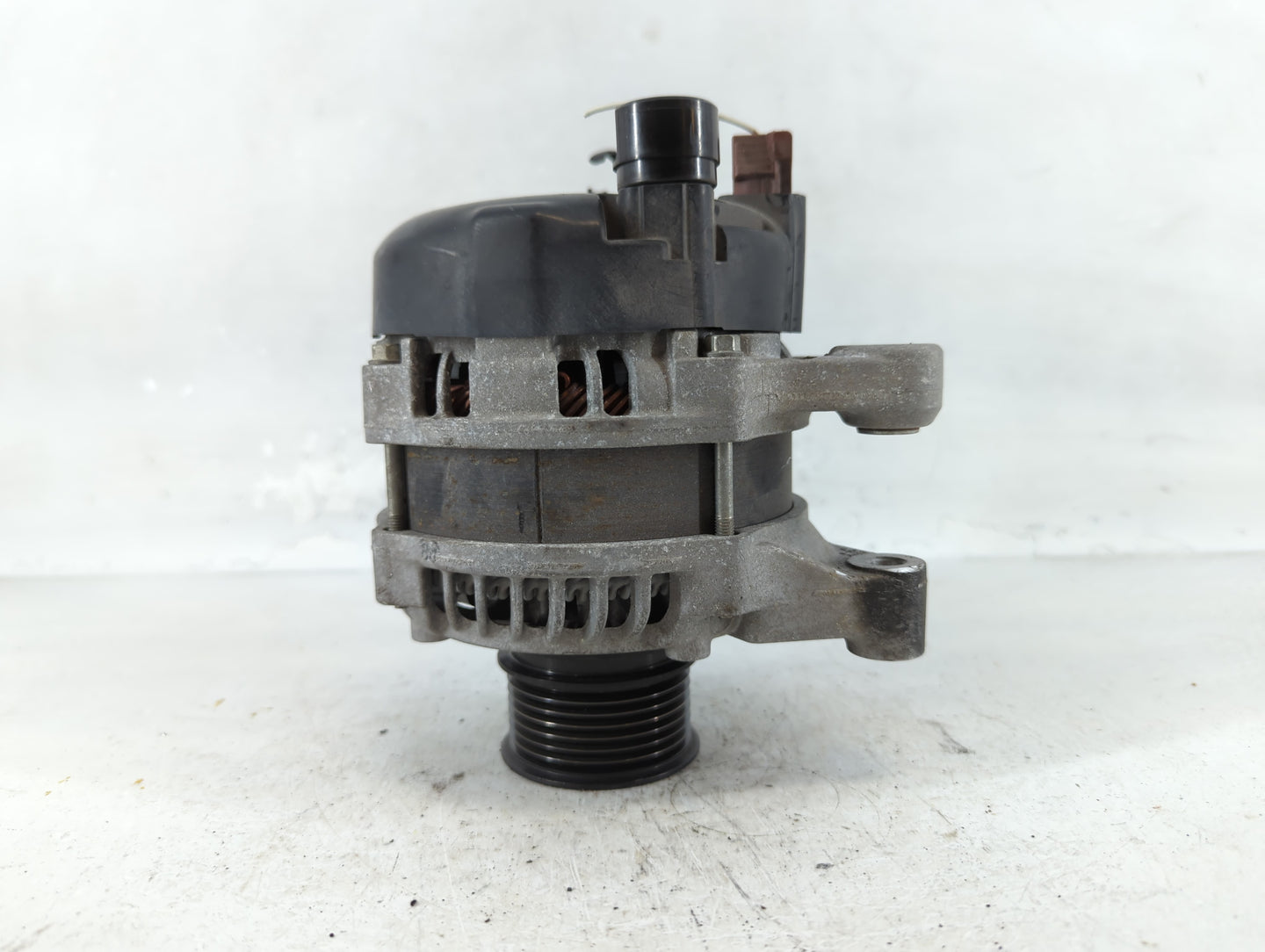 2020-2022 Honda Cr-V Alternator Replacement Generator Charging Assembly Engine OEM P/N:104211-4340 Fits OEM Used Auto Parts 