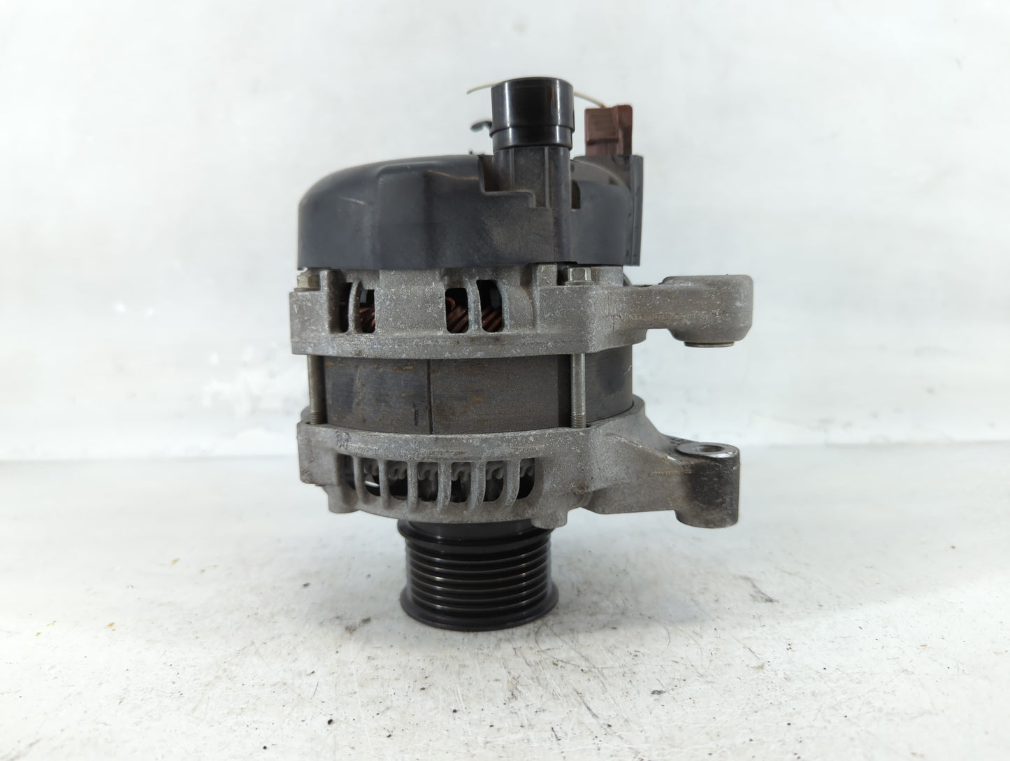 2020-2022 Honda Cr-V Alternator Replacement Generator Charging Assembly Engine OEM P/N:104211-4340 Fits OEM Used Auto Parts 