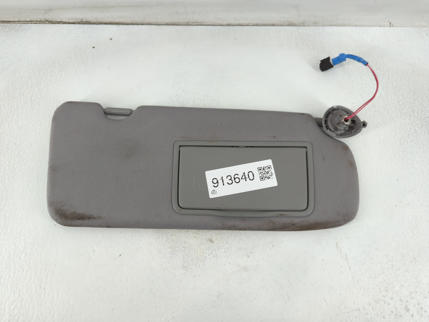 2017-2019 Honda Cr-V Sun Visor Shade Replacement Passenger Right Mirror Fits Fits 2017 2018 2019 OEM Used Auto Parts - Oemus