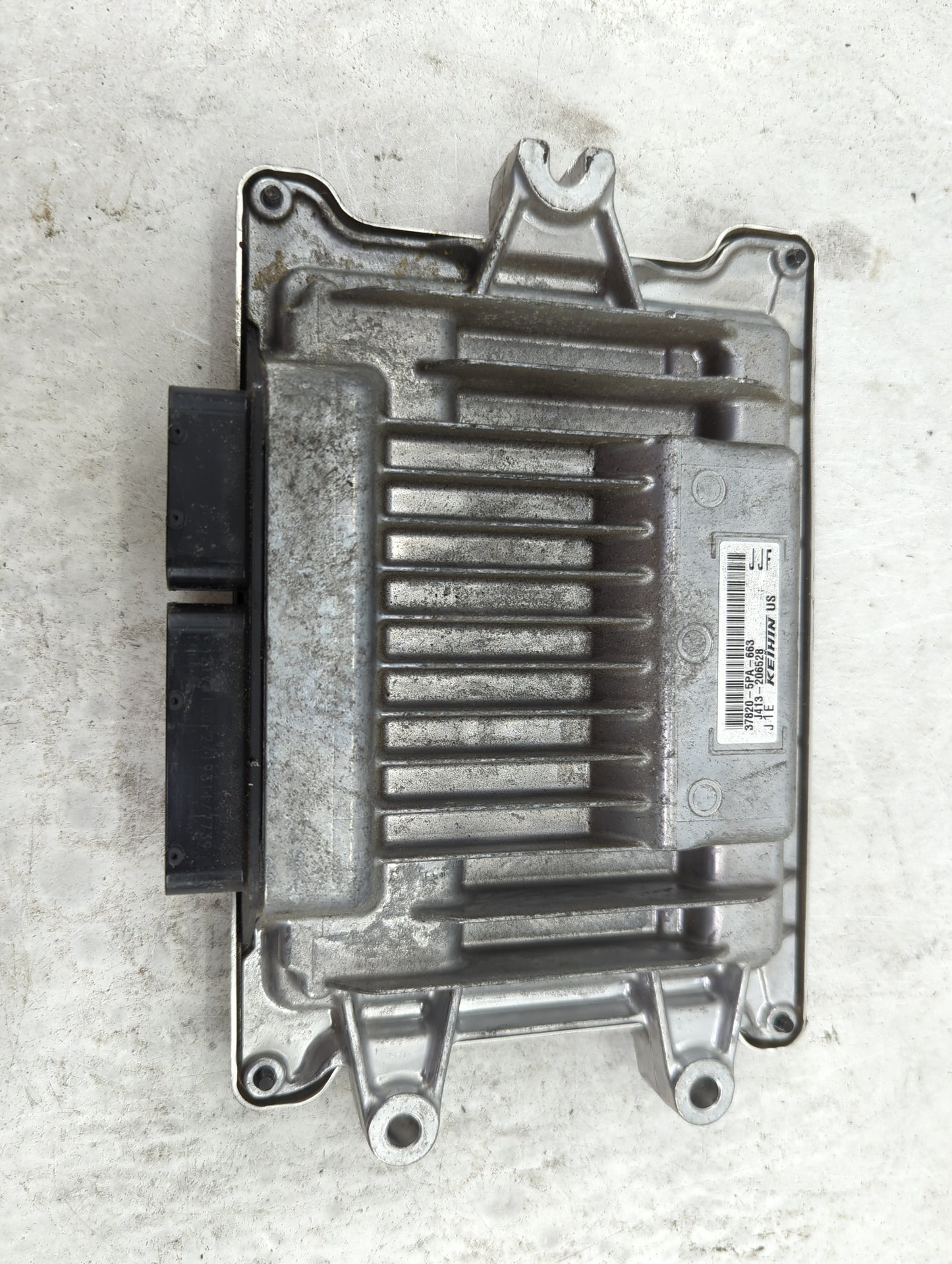 2019 Honda Crv PCM Engine Control Computer ECU ECM PCU OEM P/N:37820-5PA-663 Fits OEM Used Auto Parts - Oemusedautoparts1.co