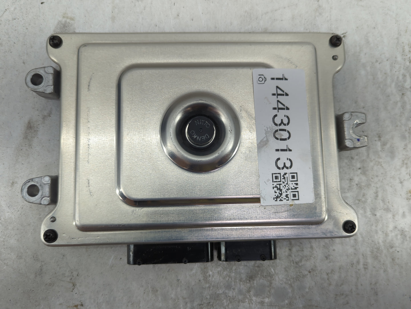 2019 Honda Crv PCM Engine Control Computer ECU ECM PCU OEM P/N:37820-5PA-663 Fits OEM Used Auto Parts - Oemusedautoparts1.co