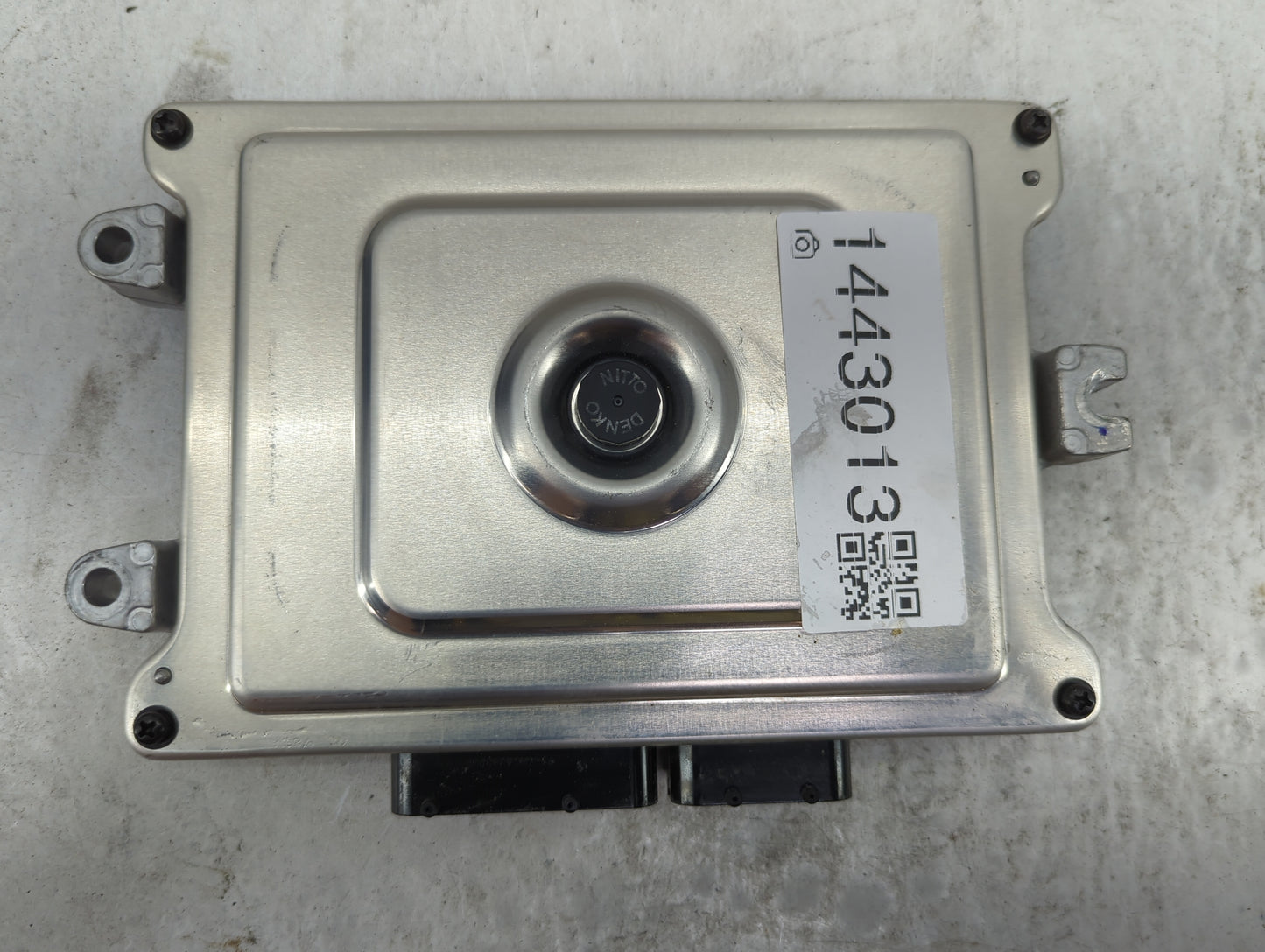 2019 Honda Crv PCM Engine Control Computer ECU ECM PCU OEM P/N:37820-5PA-663 Fits OEM Used Auto Parts - Oemusedautoparts1.co