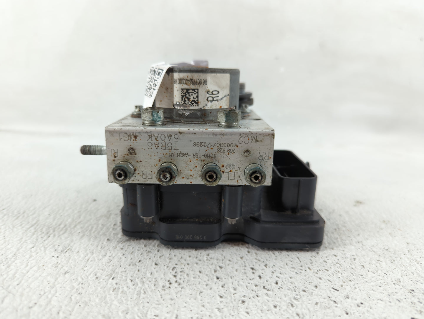 2017-2020 Honda Fit ABS Pump Control Module Replacement P/N:57110-T5R-A631-M1 Fits Fits 2017 2018 2019 2020 OEM Used Auto Pa