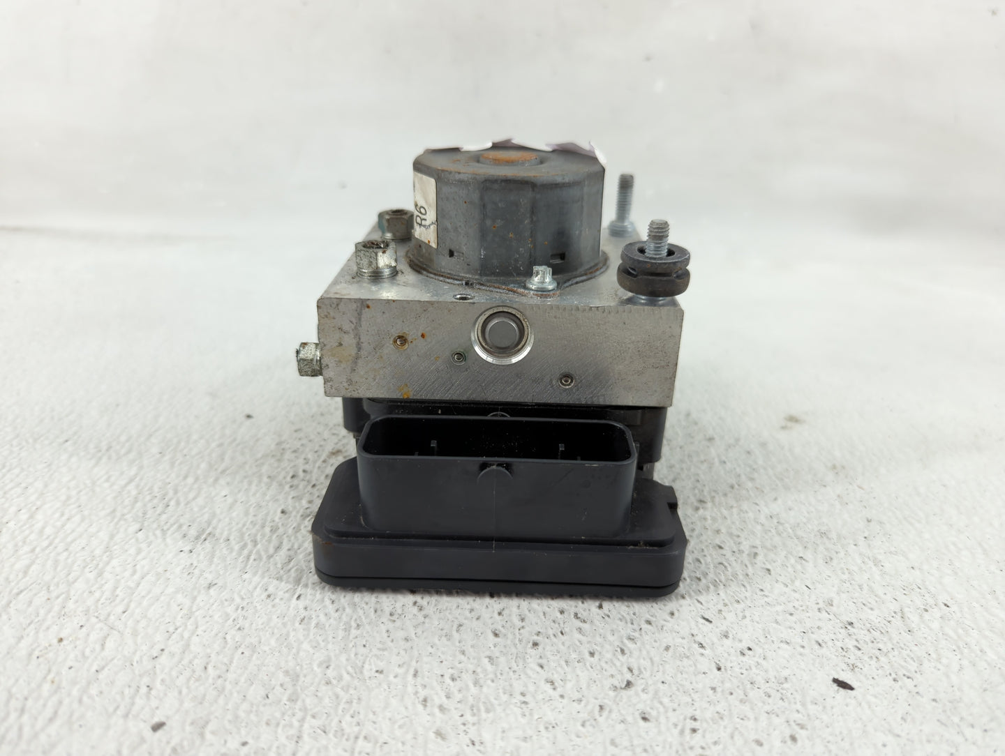 2017-2020 Honda Fit ABS Pump Control Module Replacement P/N:57110-T5R-A631-M1 Fits Fits 2017 2018 2019 2020 OEM Used Auto Pa