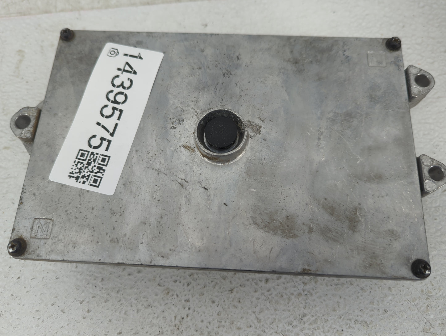 2018-2019 Honda Fit PCM Engine Control Computer ECU ECM PCU OEM P/N:37820-5R7-AC1 J647-123803 Fits Fits 2018 2019 OEM Used A
