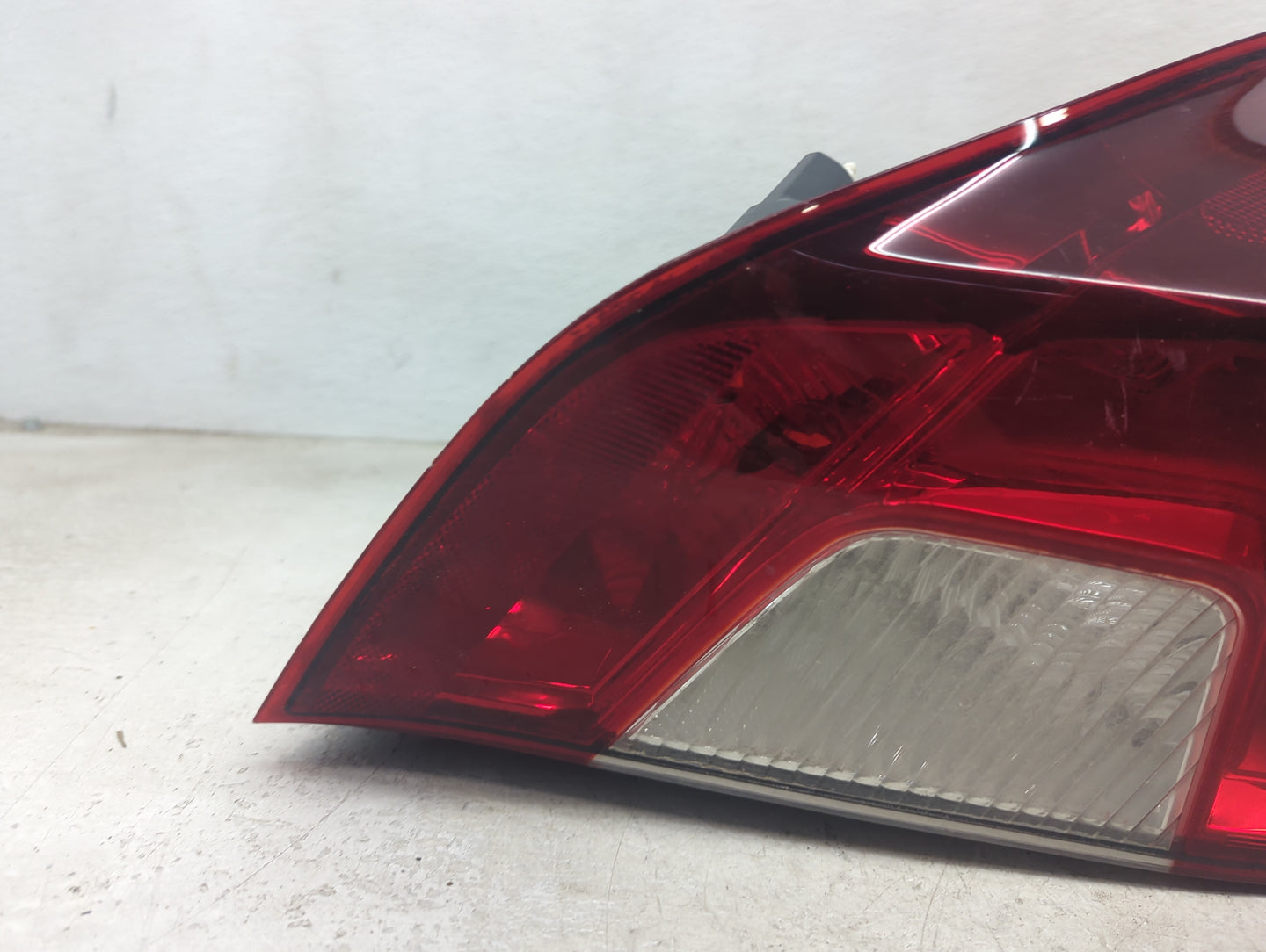 2015-2020 Honda Fit Driver Left Side Deck Lid Mounted Tail Light - Oemusedautoparts1.com