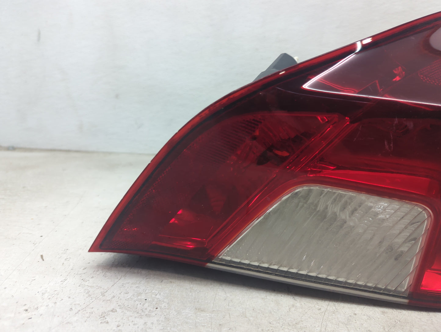 2015-2020 Honda Fit Driver Left Side Deck Lid Mounted Tail Light - Oemusedautoparts1.com