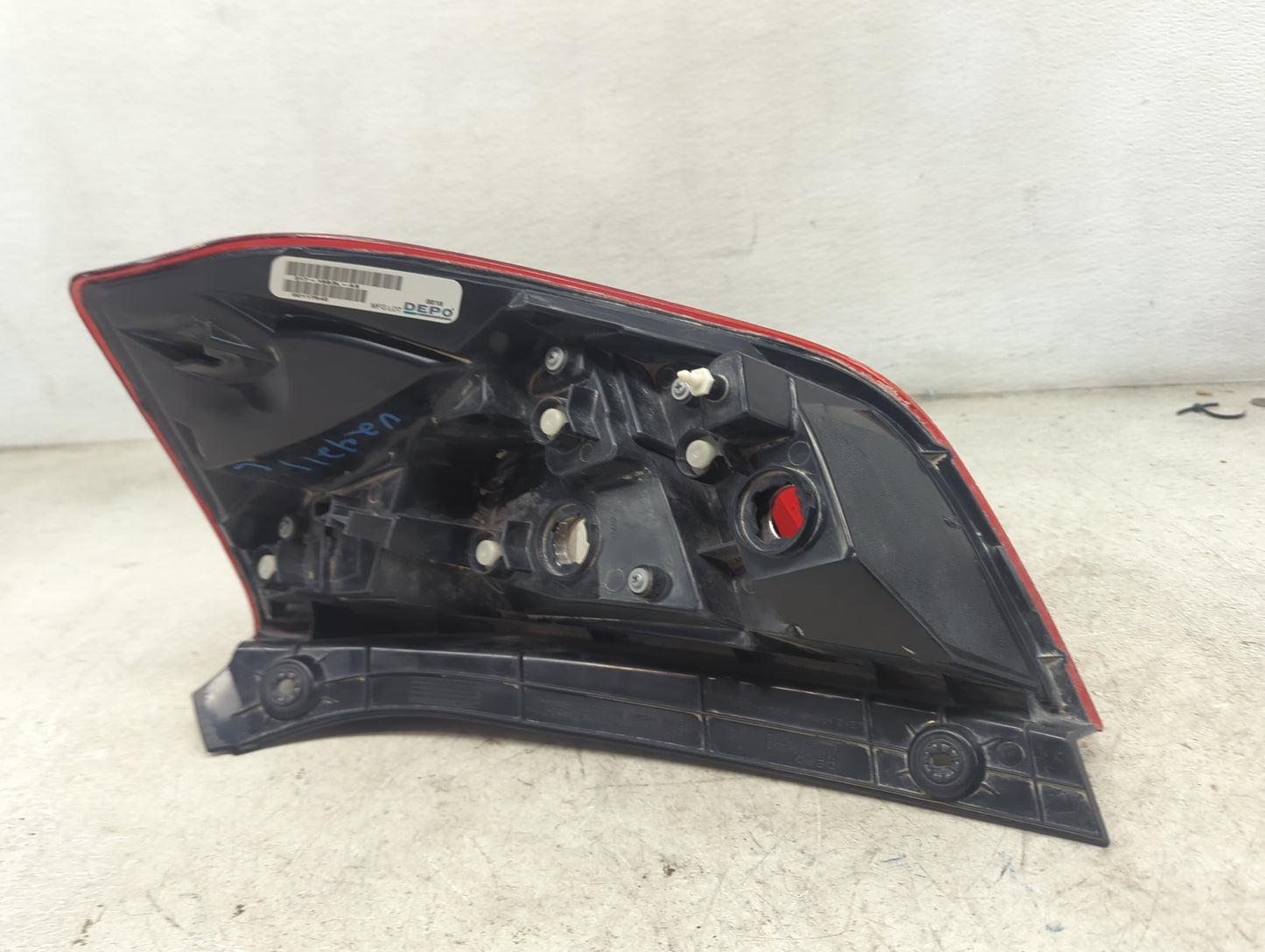 2015-2020 Honda Fit Driver Left Side Deck Lid Mounted Tail Light - Oemusedautoparts1.com