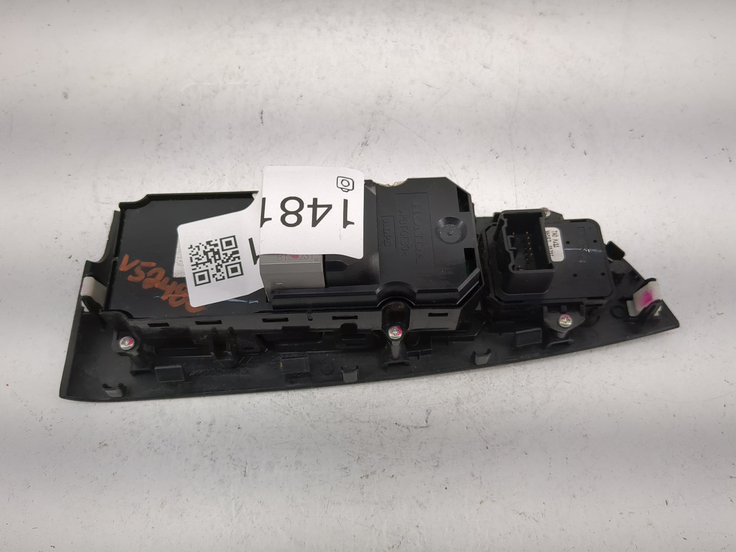 2015-2020 Honda Fit Master Power Window Switch Replacement Driver Side Left P/N:TAQ A111 NH167L 3173T Fits OEM Used Auto Par